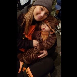 Meet your Posher, Danielle